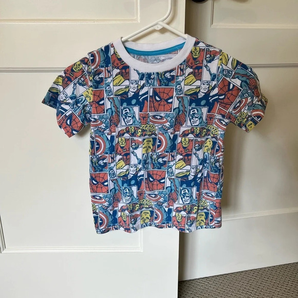 Boys Marvel Tee bundle (size 6) - Picture 3 of 3